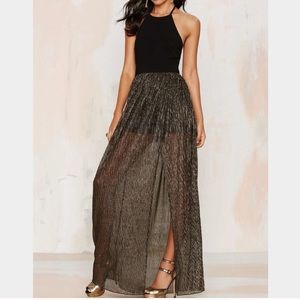 ALL NIGHT • NASTY GAL Black & Gold Maxi Dress